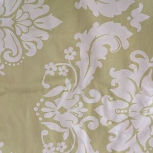 Serena & Lily Green Floral Duvet Cover [SIZE FULL/QUEEN]